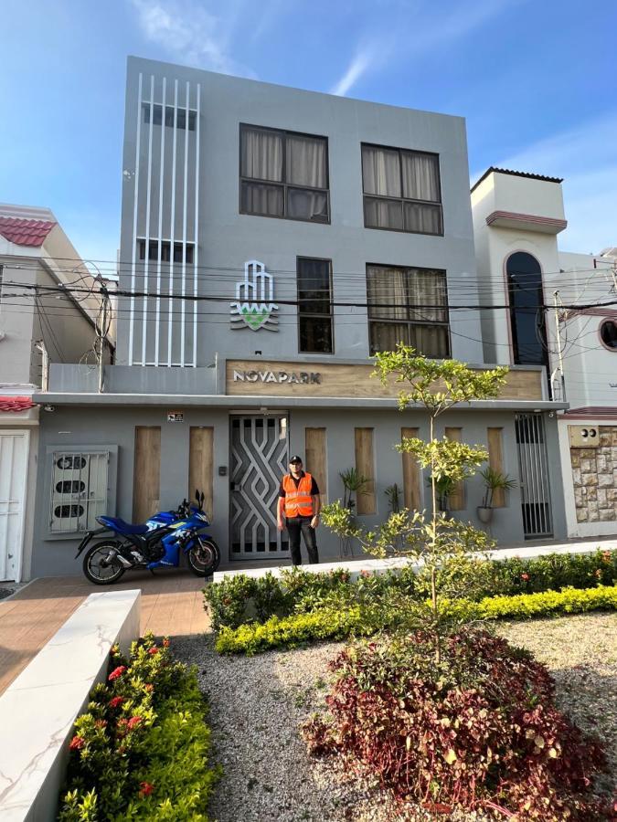Nova Park Hotel Guayaquil Dış mekan fotoğraf